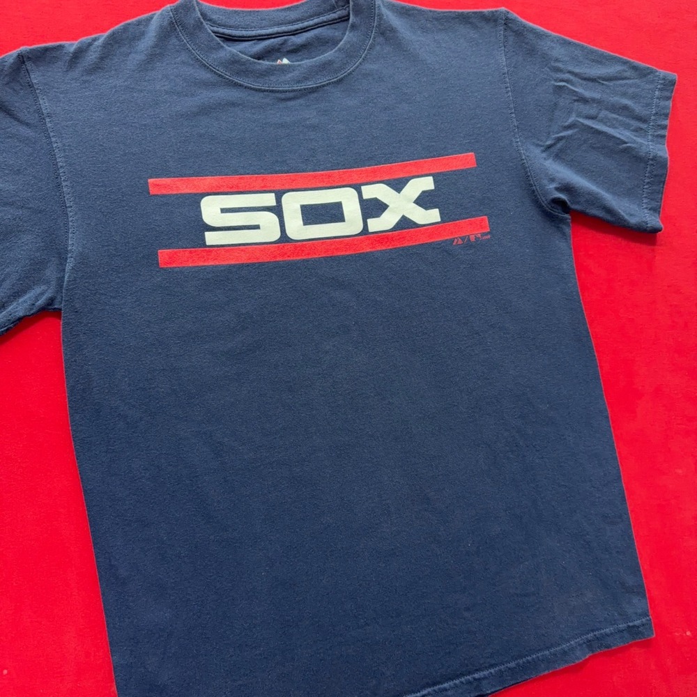 VTG Y2K Majestic Chicago White Sox T Shirt Mens Medium Navy Blue MLB Graphic Tee